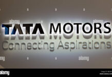 TATA Motors WhatsApp Group Link Join List 2024